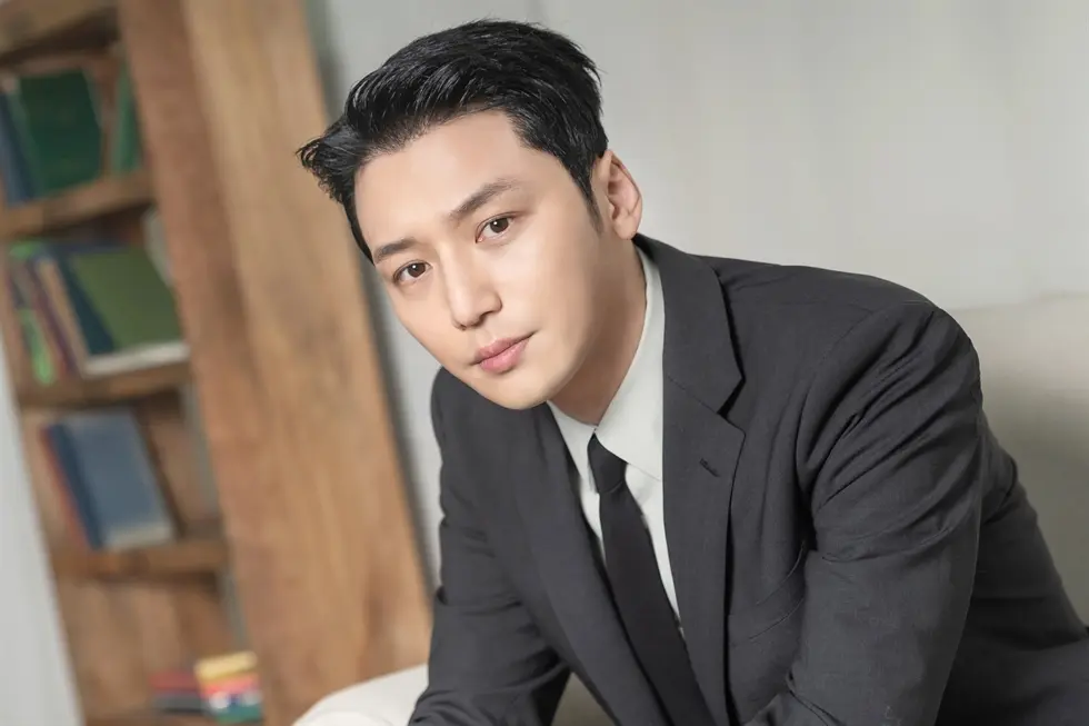 Biography of CEO Byun Yo Han